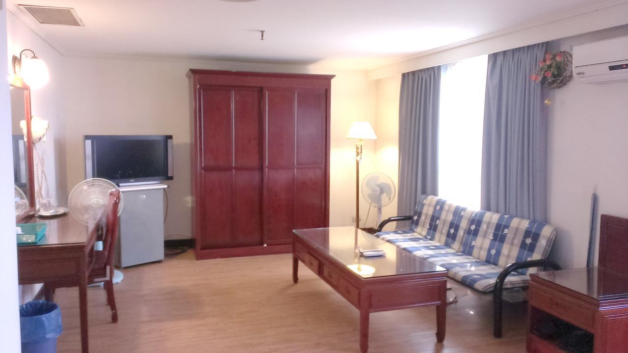 Galaxy Hotel ไถจง ภายนอก รูปภาพ
